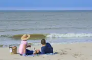 Pourquoi le sel attire-t-il près de la mer ?
