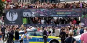 Pride à Hambourg: 300 000 manifestants après l'attentat de Berlin