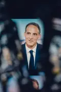 Primaire 2026 : Glucksmann lance sa candidature