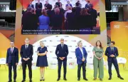 Présidentielle : sept candidats débattent à Roland-Garros
