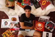 RAY, DJ hyérois de 21 ans, enflamme la scène principale du Natif Festival