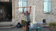 Repas campagnard à Compeyre : 200 convives et aligot maison