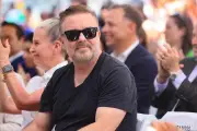Ricky Gervais de retour avec « Alley Cats » sur Netflix