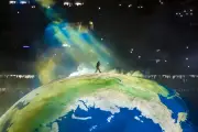 Russie : les concerts de Kanye West annulés, le promoteur dément