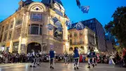 Saint-Roch à Montpellier : défilé des lanceurs de drapeaux italiens