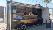 Saveurs belges : Céline Garrucio séduit la région avec son food truck