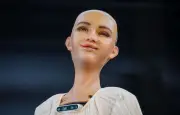 Sexualité avec des robots : la vidéo virale est un deepfake