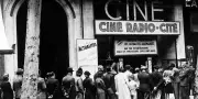 Sous l'Occupation, théâtres et cinémas parisiens affichent complet