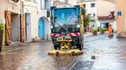 Sérignan : nettoyage des rues par hydrodécapage