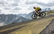 Tadej Pogacar officialise sa participation à la Vuelta 2026