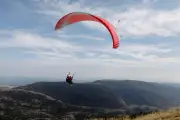 Test du parapente biplace au mont Lachens : entre frayeur et émerveillement