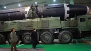 Tir de missile nord-coréen alors que Trump promet une rencontre avec Kim