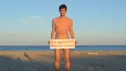 Télé russe : le naturiste du Cap d'Agde Julien Ferrat fait parler