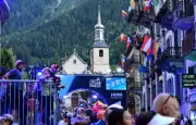 Ultra-trail du Mont-Blanc : Pierre Cabon termine la MCC en fauteuil