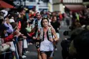 Ultra-trail : pourquoi les femmes excellent mais restent sous-représentées