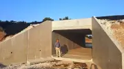 Un passage inférieur cyclable sous la RD 135 entre Vestric et Vauvert