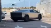 Un Tesla Cybertruck non homologué aperçu près de Perpignan