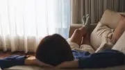 Une squatteuse s'installe chez un couple parti en vacances