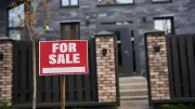 Vente d'une maison occupée dans le Colorado : l'occupante refuse de partir