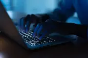 Vol de données fiscales : le duo de hackers qui revendique l'attaque