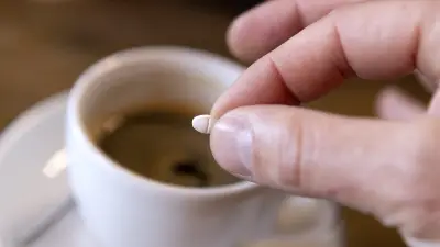 Affaire Nègre : une Toulousaine raconte son entretien et le café au goût bizarre