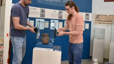 Ambrussum : l'exposition « De la terre au musée » dévoile les coulisses de la restauration