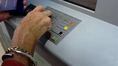 Arnaque au faux conseiller bancaire : 516 M€ de fraude en 2025