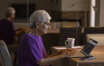 Aude : Ogénie, la plateforme gratuite contre l'isolement des seniors