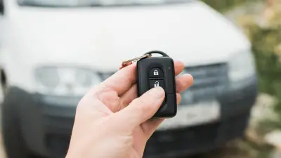 Bébé oublié dans une voiture à Bertem : la fillette de 18 mois est décédée