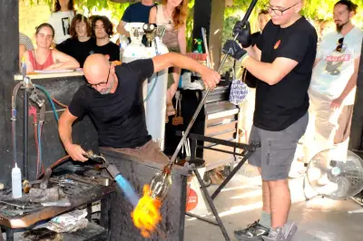 Biot célèbre l'art verrier : festival international jusqu'à dimanche