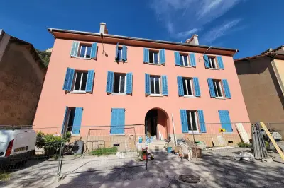 Breil-sur-Roya : neuf logements SNCF réhabilités pour renflouer la commune
