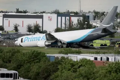 Cargo d'Amazon sort de piste à Miami : cinq morts