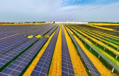 Chine : le solaire dépasse le charbon pour la première fois