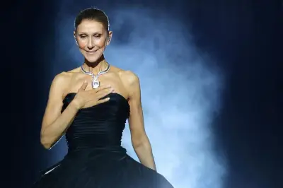 Céline Dion, bouleversée, lance sa série de concerts à Paris