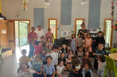 Crédit Agricole offre 18 ordinateurs aux écoles de la Roya
