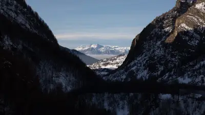 Deux jeunes alpinistes de 21 ans meurent dans le massif des Écrins