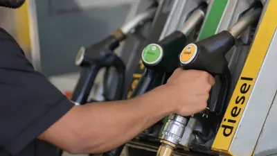 Erreur humaine : le SP98 à 1,239 € provoque une ruée à La Couronne