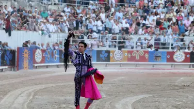 Feria du Riz : Roca Rey triomphe, six oreilles et une queue à Arles