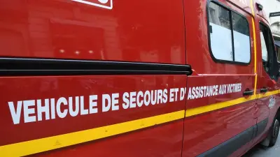 Garons : grave accident entre un scooter et une voiture, un blessé