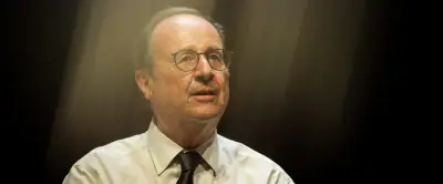 Hollande annoncera sa décision pour 2027 fin décembre
