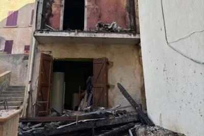 Incendie à Salernes : une maison de trois étages ravagée, quatre occupants relogés