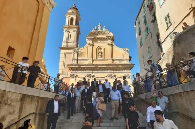 Jordan Bardella en visite surprise à Menton pour la Saint-Michel