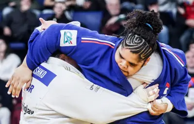 Léa Fontaine porte plainte après des attaques sur son physique