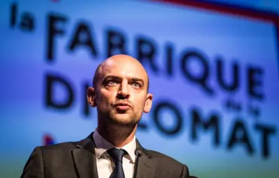 La France abandonne la projection de Mercator pour Eckert IV