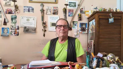 Le Dr Giudicelli, médecin vintage du Grau-d'Agde, soigne sans high-tech