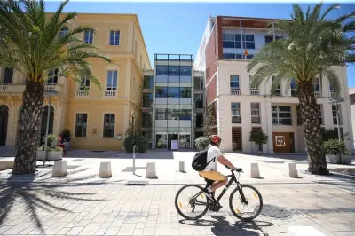 Le Gabian déchaîné en pause : l'avenir du blog satirique de Hyères en suspens