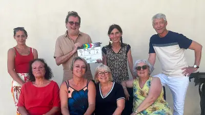 Libre Je remonte sur scène avec Clap de famille à Vias