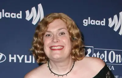 Lilly Wachowski accuse J.K. Rowling de financer un « génocide transgenre »