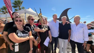 L'Oscarine remporte le premier Mondial de l'huître cuisinée à Mèze