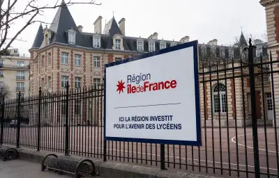 Manuels numériques franciliens : retrait repoussé au 2 novembre